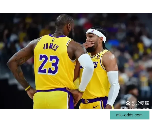 湖人官方发布季后赛海报 詹东里组合领衔球队晋级核心阵容